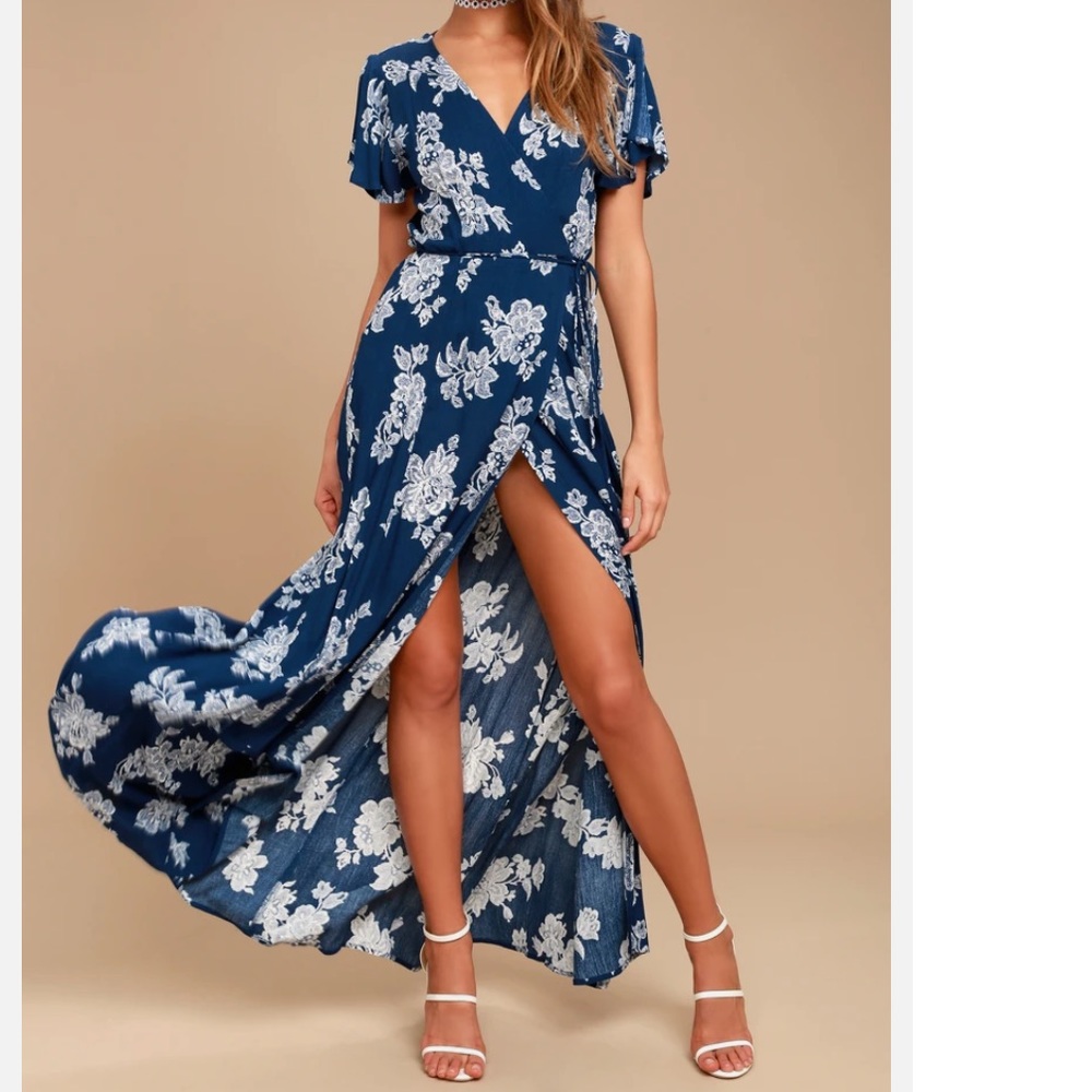 Lulu's Blue and White Floral Maxi Dress